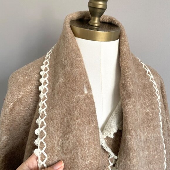 Brown Striped Wool Fringed Blanket Cape w/ Scarf Coat - O/S, Reversible - Picture 3 of 9